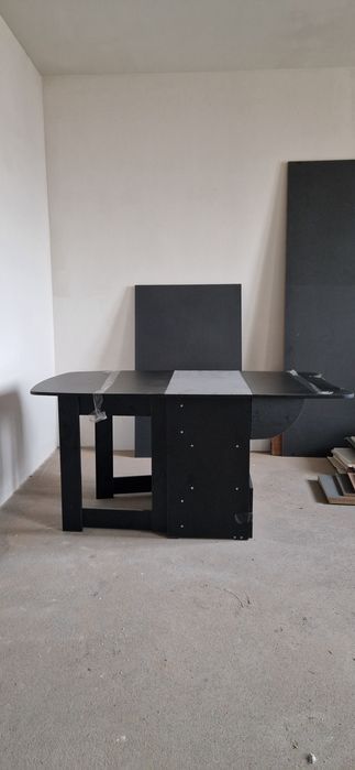 Новый стол книжка