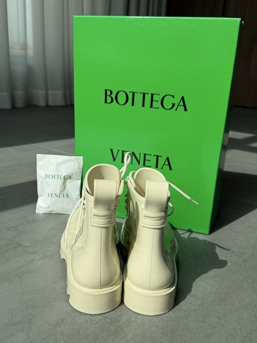 Гумени боти Bottega Veneta