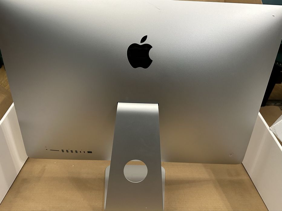 Retina 5K, 27-inch, Late 2015