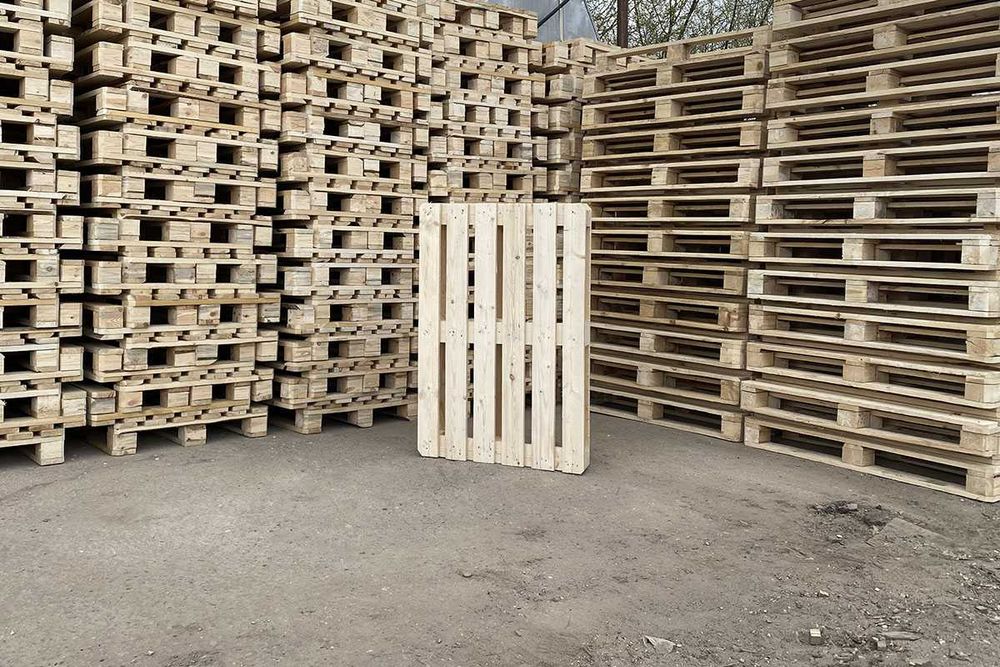 Деревянные поддоны 1200х800 мм, грузоподъёмность до 1500 кг