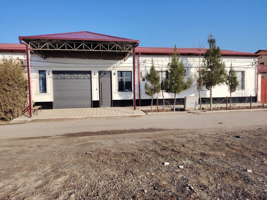 Hovli sotiladi 6 sotix