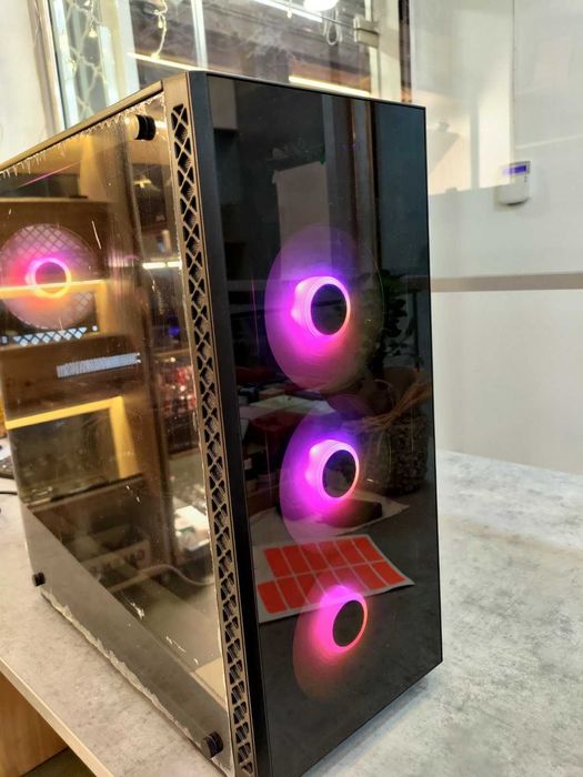 Геймърски Компютър 5700x3d 7600XT