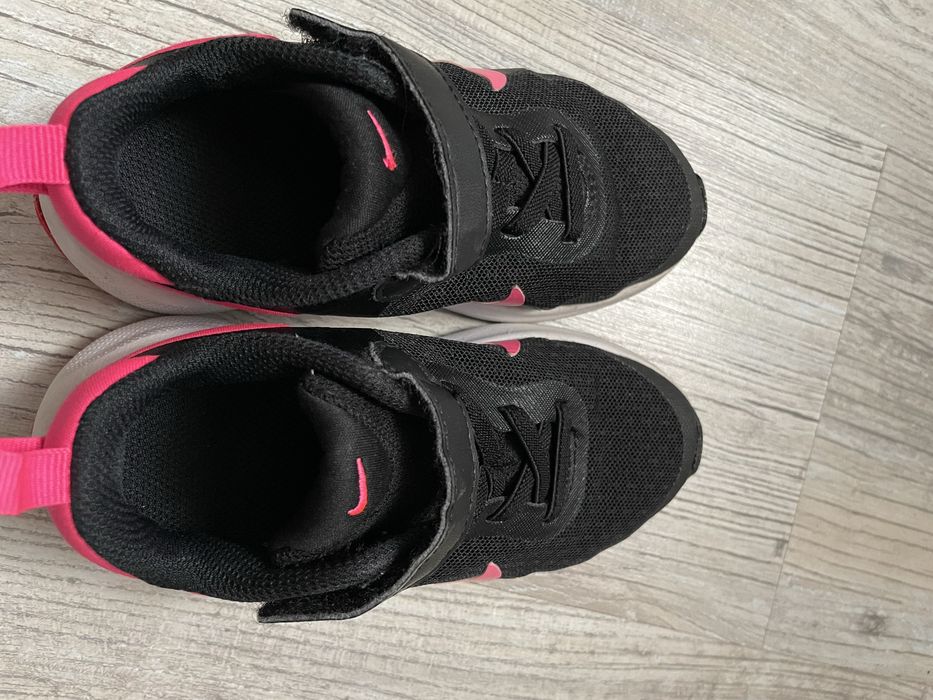 Детски маратонки Nike Revolution 7