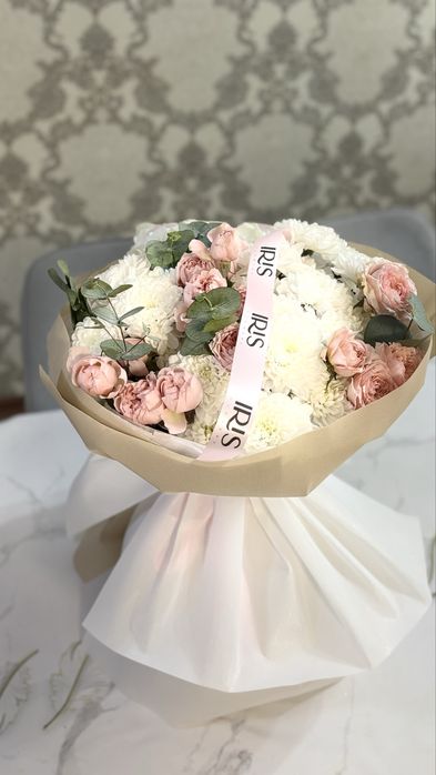 Букет с ириса свежий