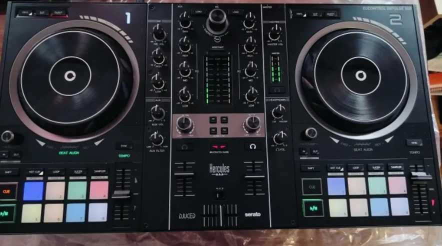 Hercules Inpulse 500 DJ Controller