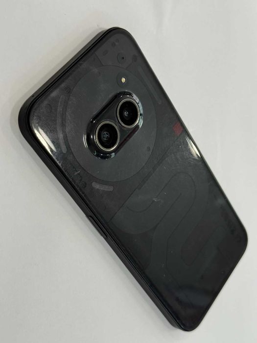 Nothing Phone (2a) 5G – 128GB / 8GB RAM