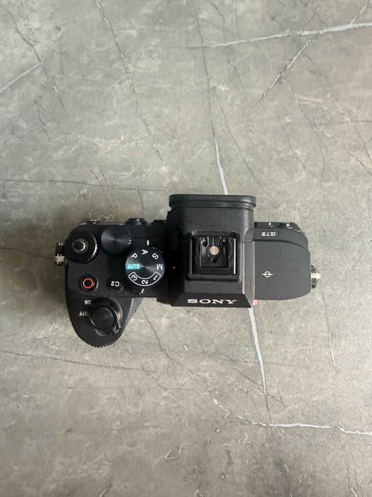 Sony a7  iv body