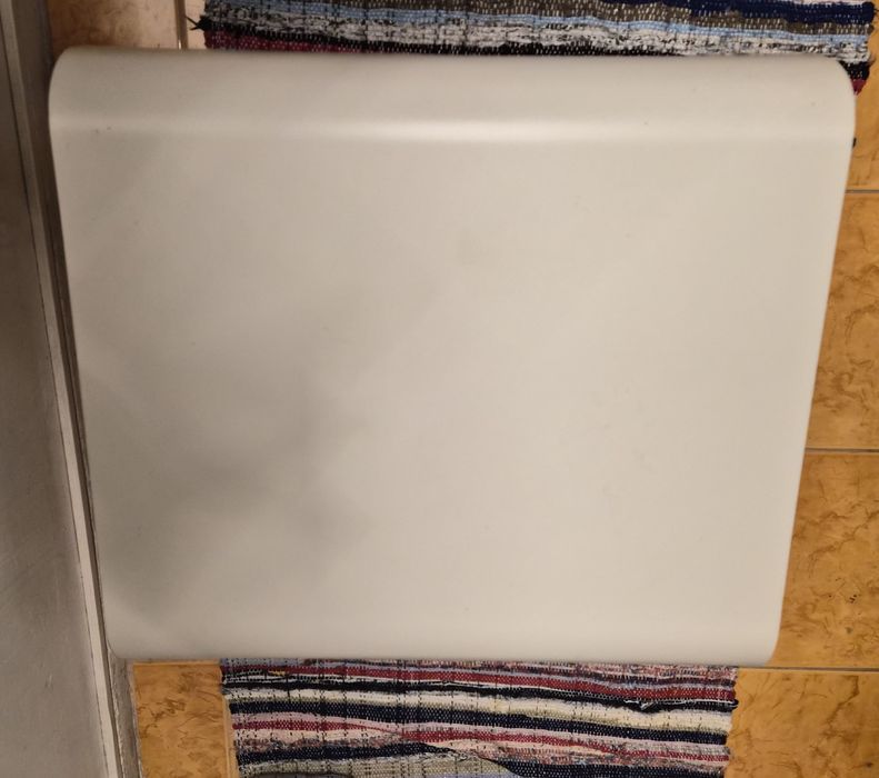 Set canapea,  fotolii si măsuță -500lei