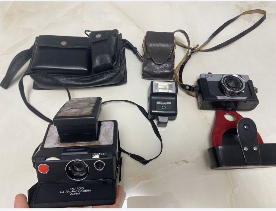 Vand camera foto vintage revue 400 L polaroid sx 70 blit sunpak