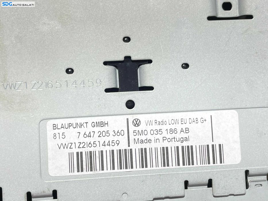 Unitate Radio CD Player RCD 310 Skoda Superb 2 2008 - 2015 Cod 5M0035186AB [L3082]