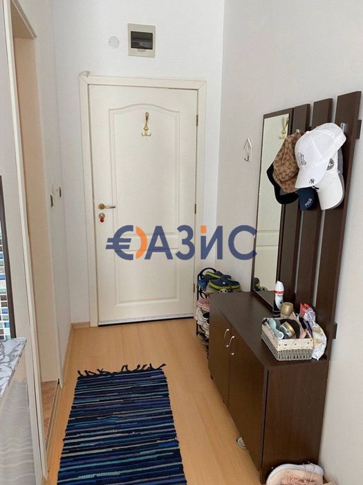 Продава се Двустаен апартамент в к.к. Слънчев бряг - 50 кв.м за 956 €/кв.м - Снимка #1