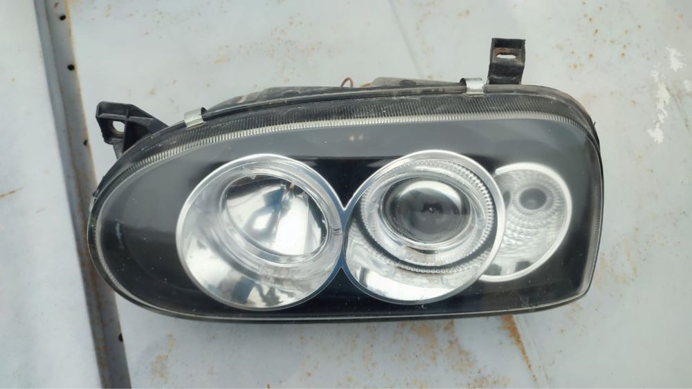 Фара гольф 3 левая