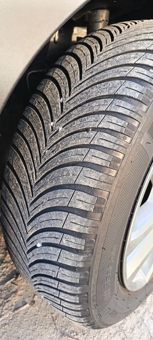 Anvelope allsezon 205/60/16