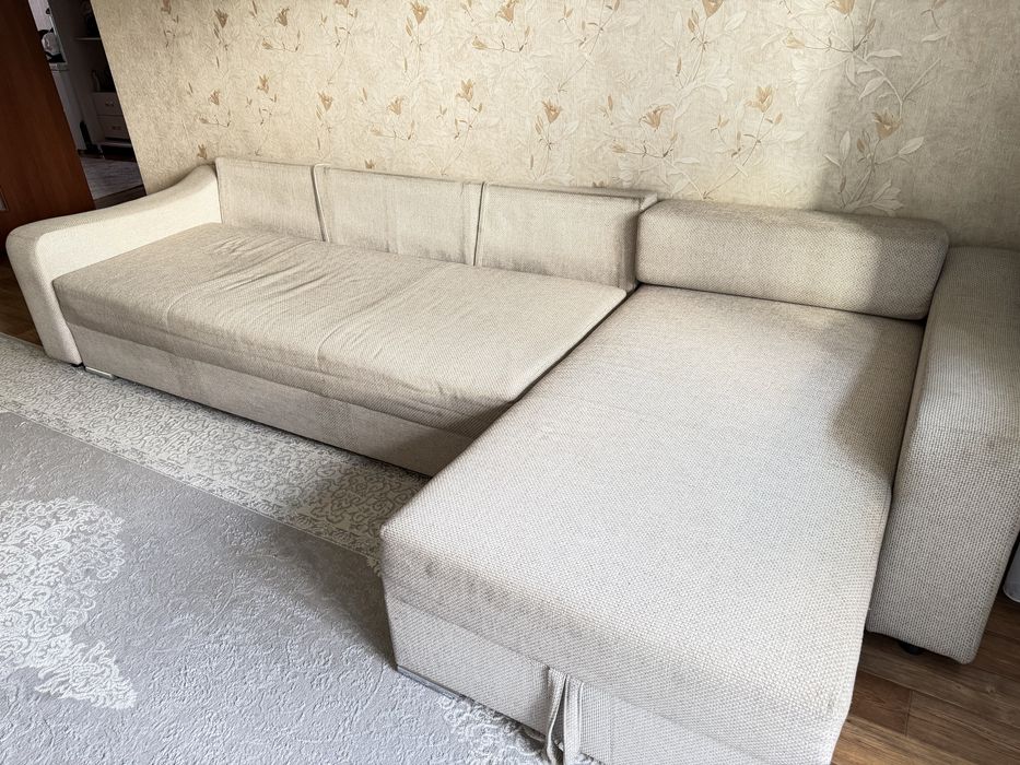 Продам диван 65000