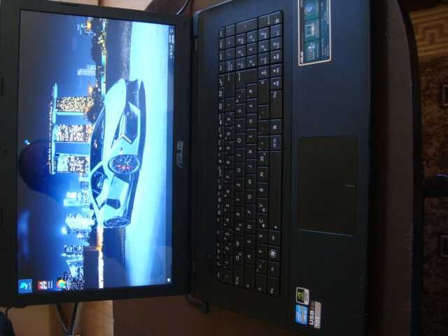 Лаптоп Asus X75V