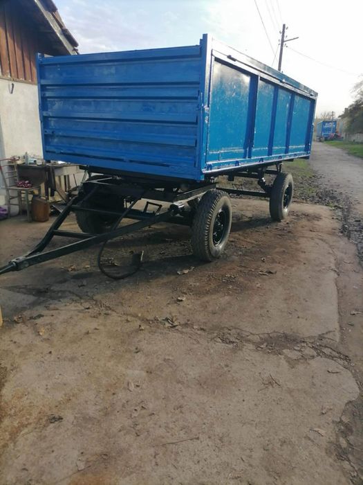 Четири тонно ремарке