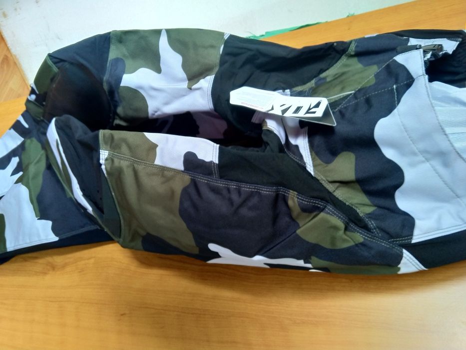 Екип за Мотокрос и Ендуро FOX няколко модела