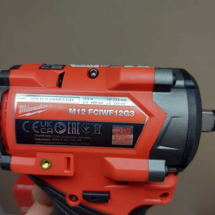 Мощен гайковерт MILWAUKEE M12 FCIWF12G3-0