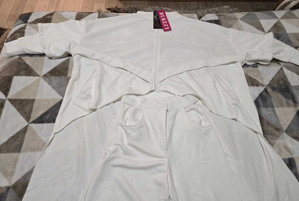 Дамски комплект Bukezy!