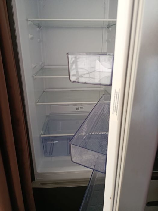 Холодильник below новый не пользовались