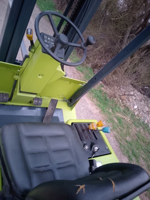 Stivuitor Clark  Motostivuitor