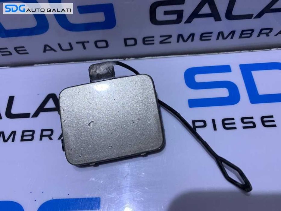 Capac Cui Carlig Remorcare Tractare Spoiler Bara Fata BMW Seria 3 E90 / E91 2004- 2010 Cod 7116687