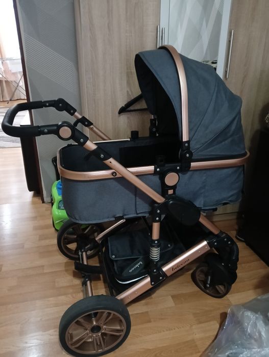 Детская коляска 3в1