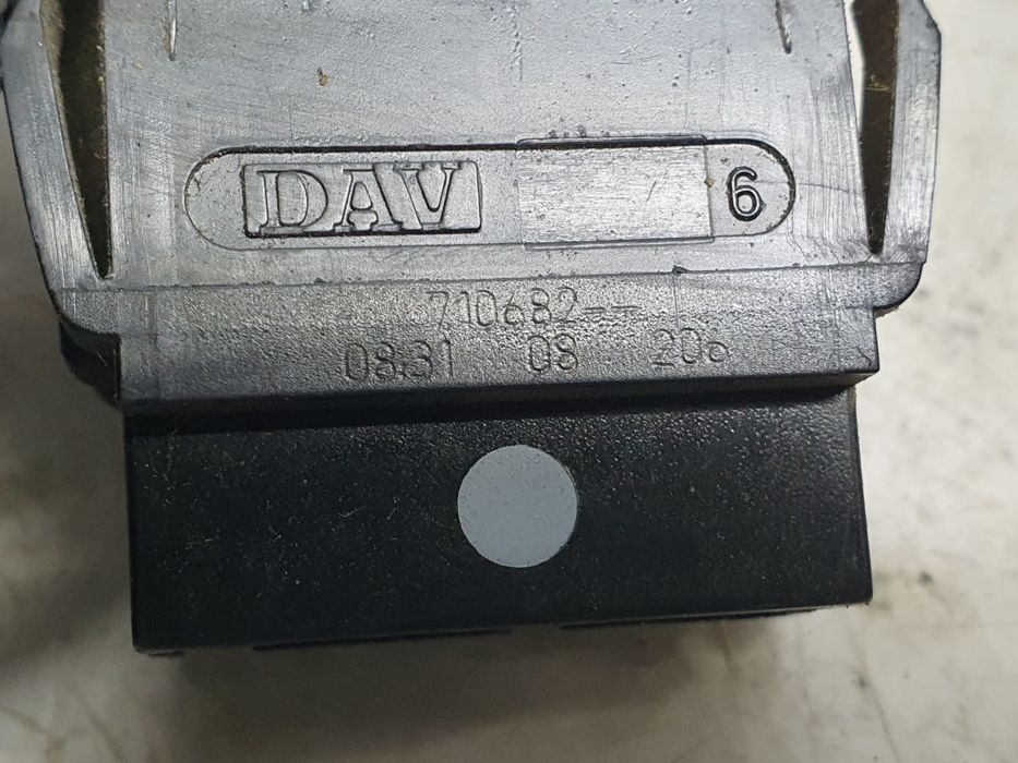 Buton 710682 Dacia Logan 1 (facelift) (2007 - 2012)