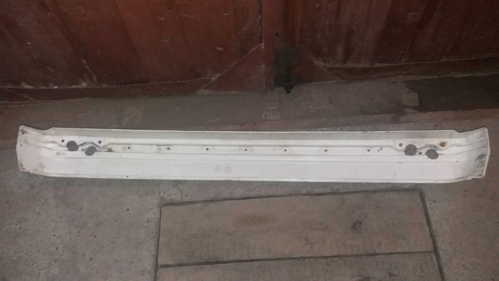 Продам усилитель на Bmw e34