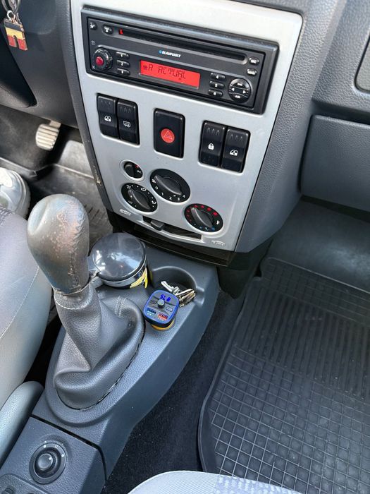 Dacia Logan