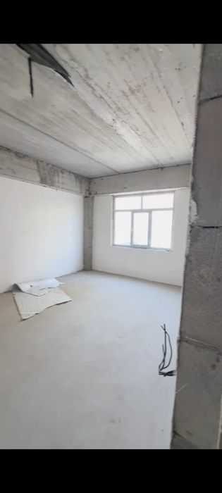 Аэропорт томонда арзон нархда 2 хонали квартира сотилади Коробка