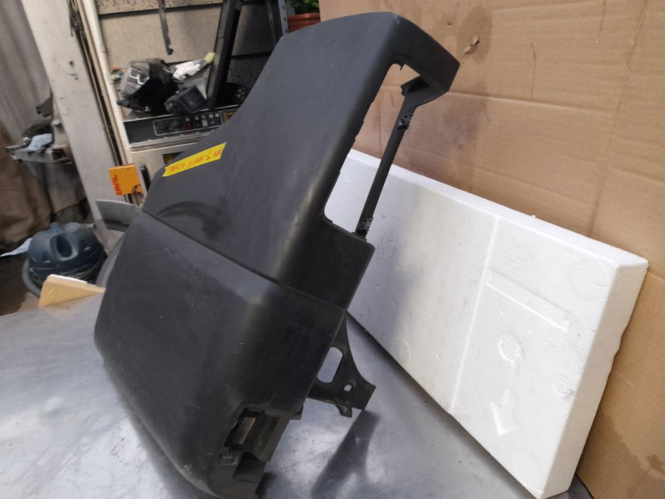 Броня задна лява  рено  трафик виваро  ляв