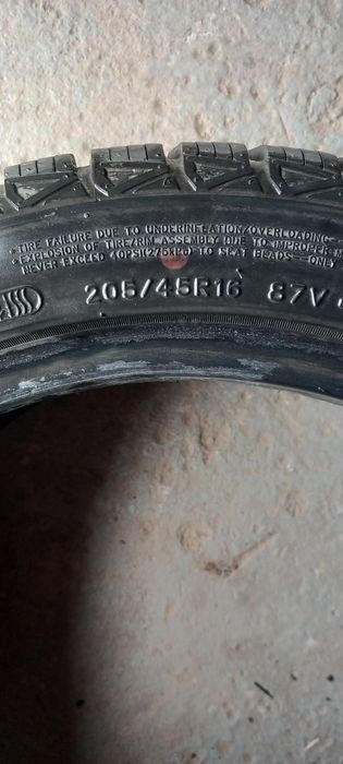 Anvelope 205/45R16