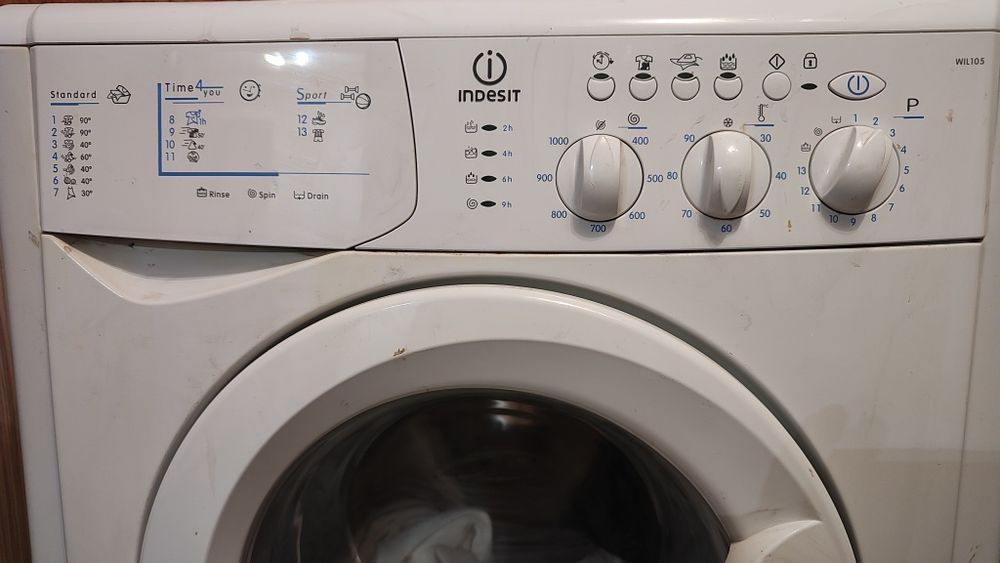 Masina de spalat Indesit WIL105