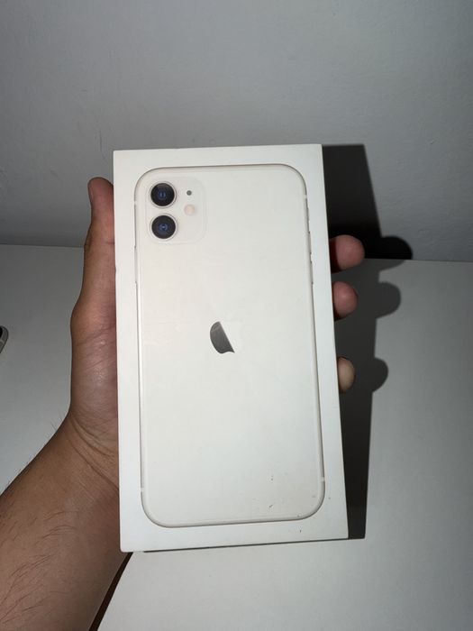 iPhone 11 бу 128гб белый