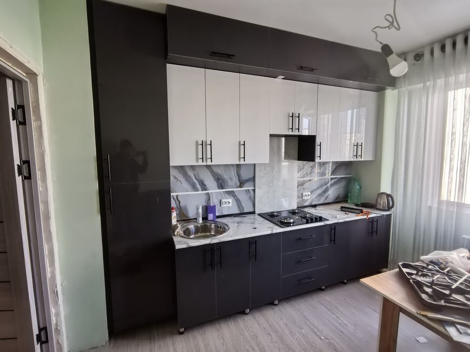 Ошхона мебел. Акрил акция 1.600