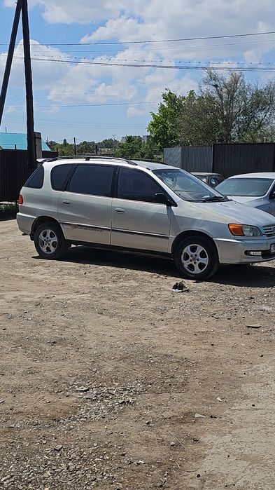Тайота ипсум 4вд