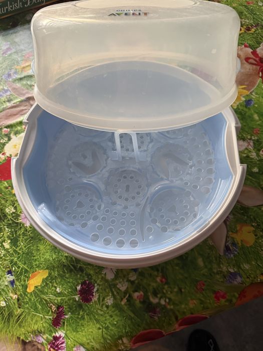 Sterilizator biberoane