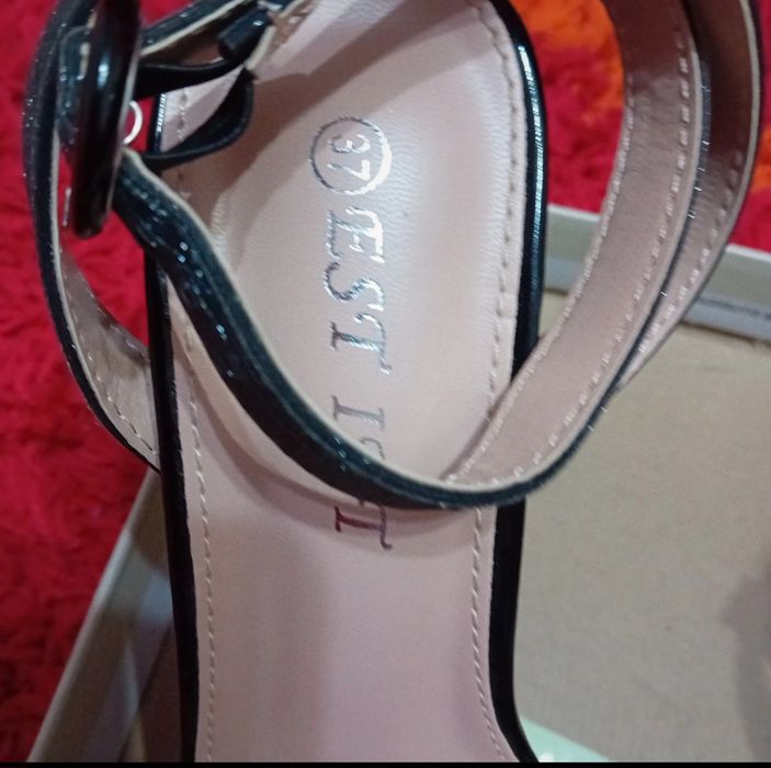 Sandale dama cu platforma și toc inalt