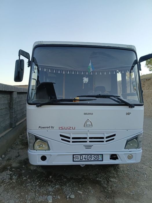 Tayyor yurib turgan Isuzu avtobus sotiladi!