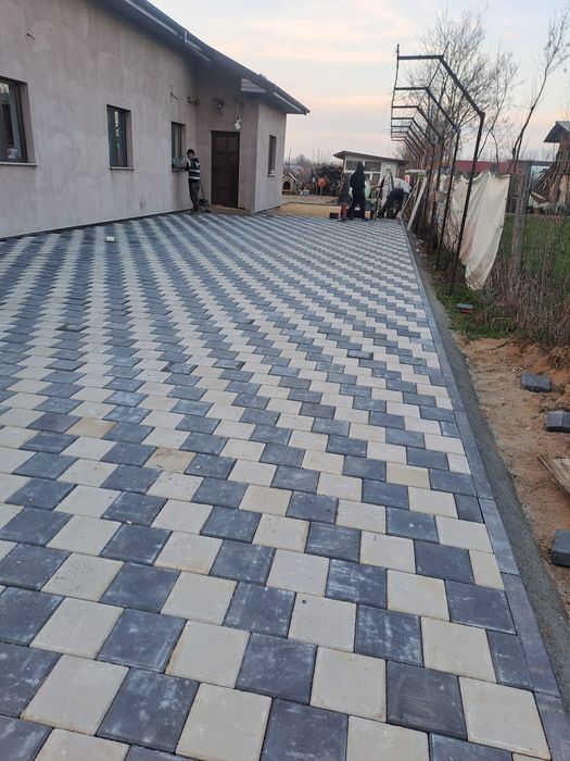 Montaj pavaj profesionist – transformăm curtea ta rapid