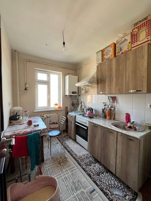 Yangihayotda o'zim yashavotgan uy sotaman