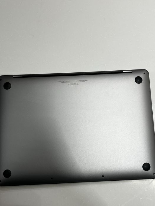 MacBook Pro 13-inch, 2020 (Intel Core i5)