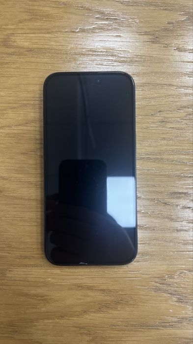 Продам Iphone 15 pro