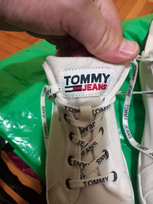 Оригинални обувки TOMMY HILFIGER размер -41