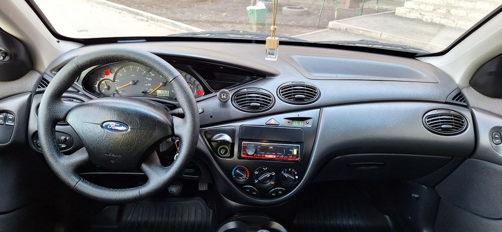 Продам авто Ford Focus 1