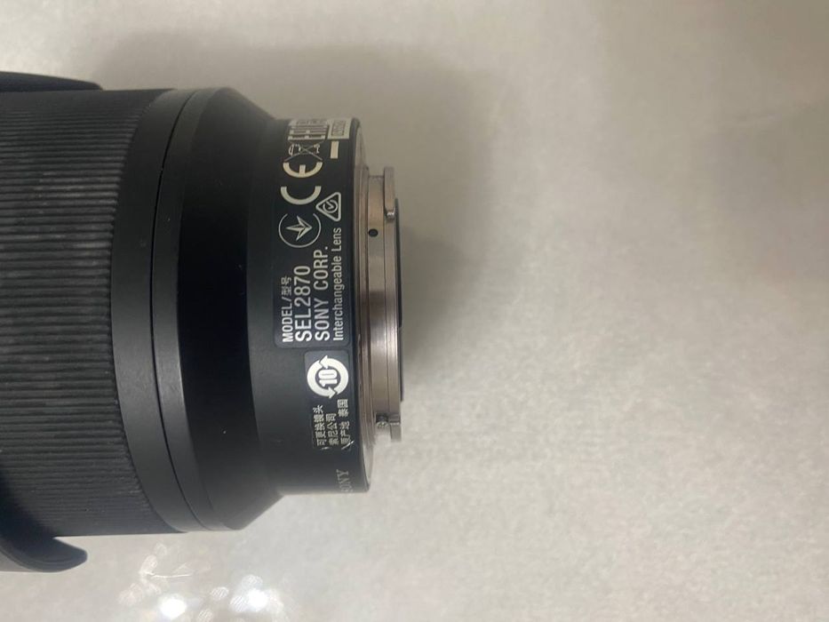 Продаю Sony A7 + объектив + чехол