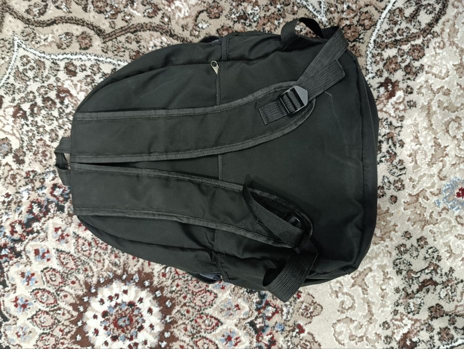 Sumka sotiladi o'g'il bolalar uchun