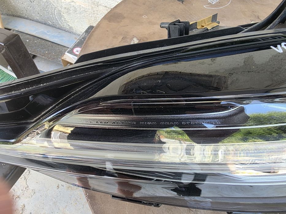 Volvo s60 v60 2021 ляв фар Full Led Active