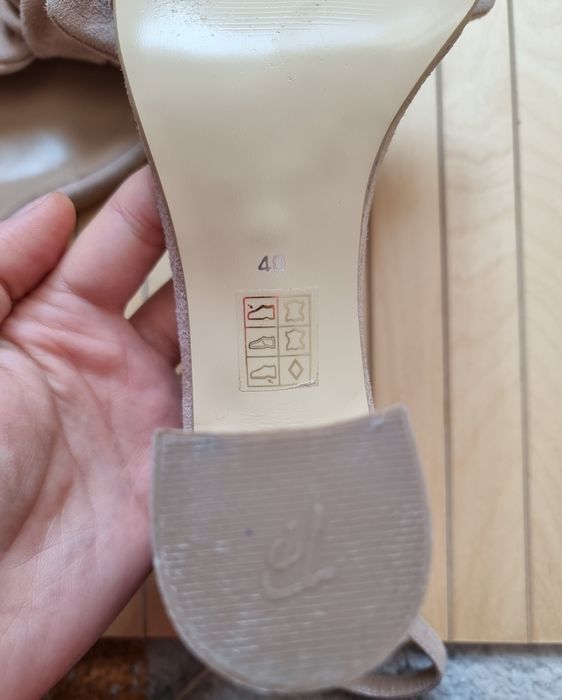 Sandale din piele marimea 40